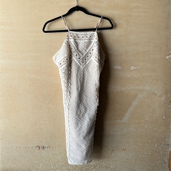 GREYLIN, Lua Lace Halter Neck Dress - Picture 4 of 9